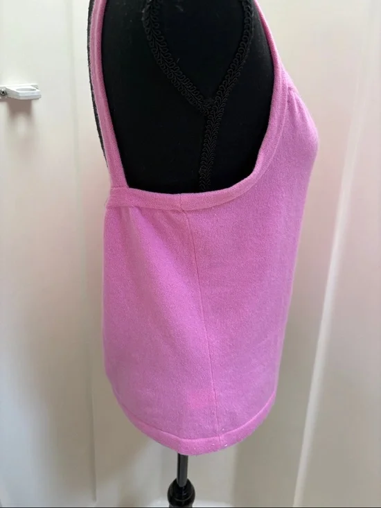 Women's CASHMERE Pink Knit Cami Tank Top - Classic Strappy Style - Picture 3 of 8